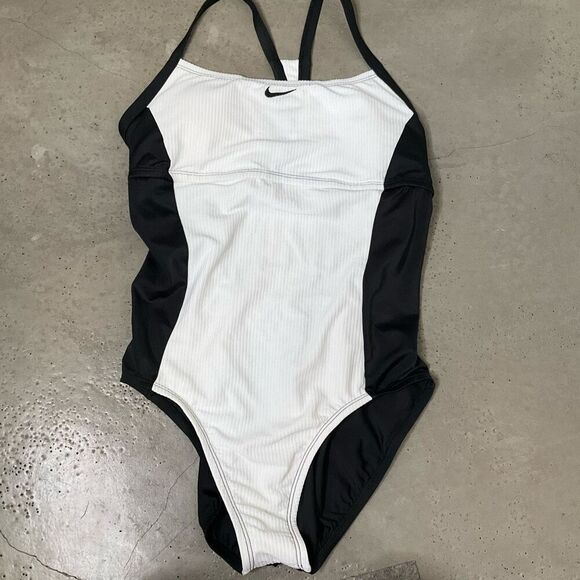 Nike Ribbed Onepiece Swimsuit - Picture 1 of 4